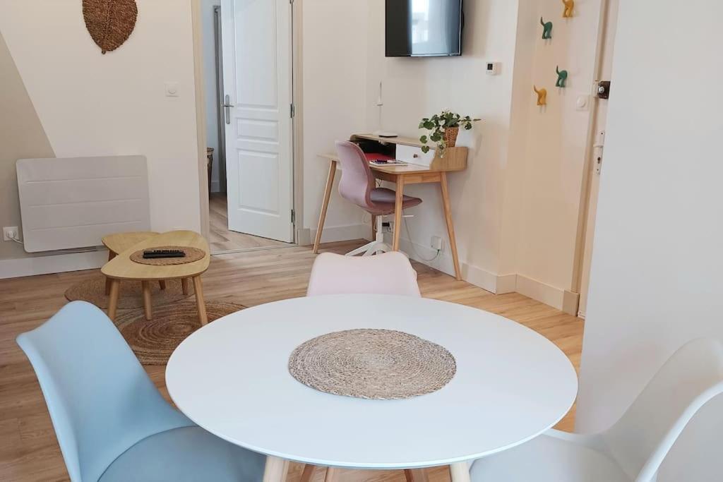 Appartement Cozy Au Centre-Ville Μπρεστ Εξωτερικό φωτογραφία